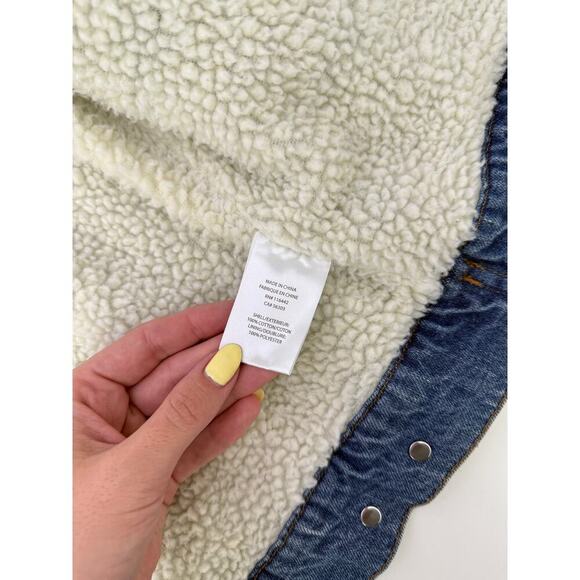 Dravus lightwash oversized sherpa denim jacket - size large - Picture 5 of 7